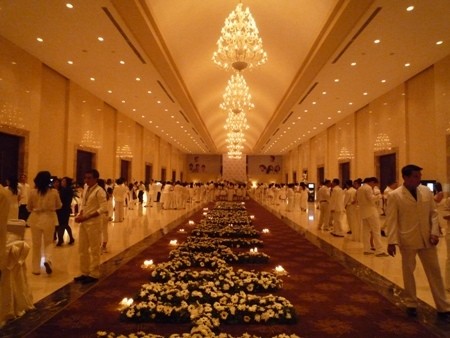 Mr Đàm và những bữa tiệc chấn động - 4