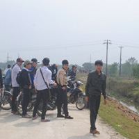 Tin tức trong ngày - Đi đánh cá, phát hiện xác nữ sinh trôi sông