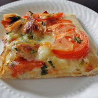 Ẩm thực - Tự làm pizza thịt gà tại nhà không khó