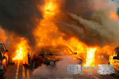 Lưu Đức Hoa giằng xé nội tâm trong Firestorm - 2