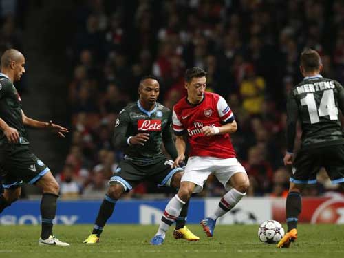 Arsenal: Run rẩy trước lượt cuối - 2