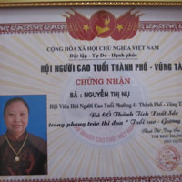 Pháp luật - 700 người cao tuổi bị lừa “chụp hình miễn phí”