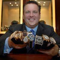 Tài chính - Bất động sản - Những tỷ phú “phất” lên nhờ … lừa đảo