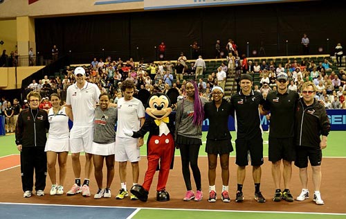 John Isner: Thắng Federer là tuyệt nhất! - 4