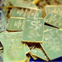 Tài chính - Bất động sản - Các doanh nghiệp vẫn mạnh tay mua vàng