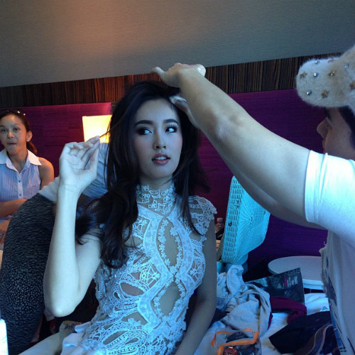 Trương Gia Huy ôm ghì mỹ nhân chuyển giới nude - 6