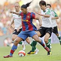 Bóng đá - Đôi chân kỳ ảo: Ro "vẩu" hay hơn M10-CR7