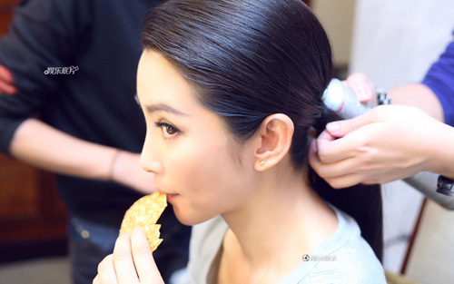 Một ngày bận rộn của Lý Băng Băng - 3