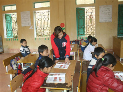 Lênh đênh thuyền chữ ở 'Hồ trên núi' - 1