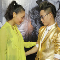 Ca nhạc - MTV - Thu Minh "xuyên thấu" mừng sinh nhật Trúc Nhân