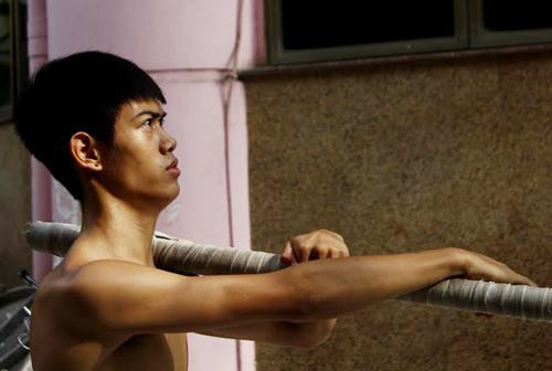 Học viên nghề xiếc khổ luyện cỡ nào? - 8