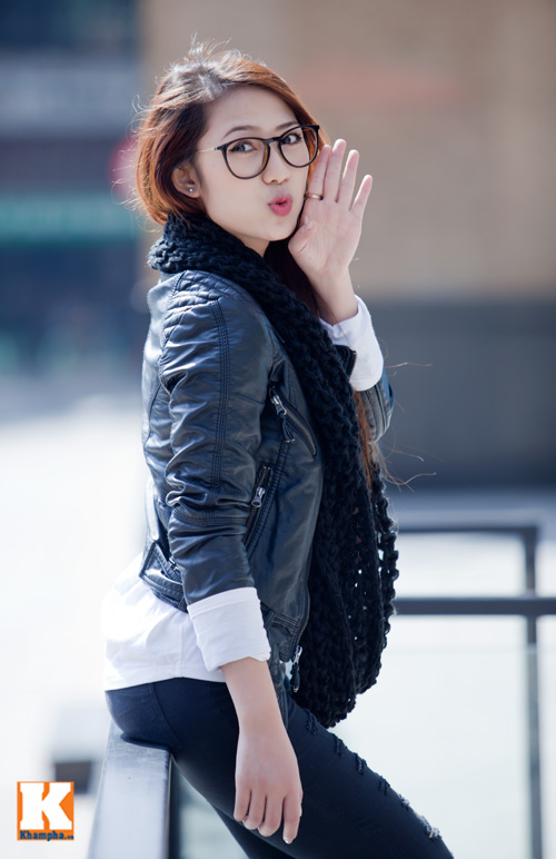 Cô gái xinh đẹp hát hay, diễn xuất giỏi - 2