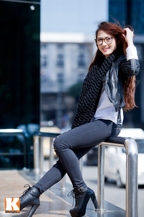 Cô gái xinh đẹp hát hay, diễn xuất giỏi - 11