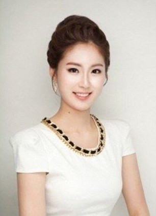 Hoa hậu Hàn ngập tràn "sản phẩm" thẩm mỹ - 1