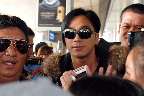 Ngô Trác Hy nín thở vì fan Việt - 3