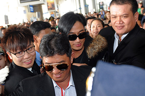 Ngô Trác Hy nín thở vì fan Việt - 5