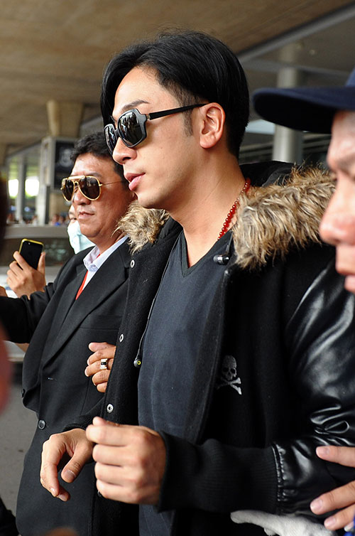 Ngô Trác Hy nín thở vì fan Việt - 10