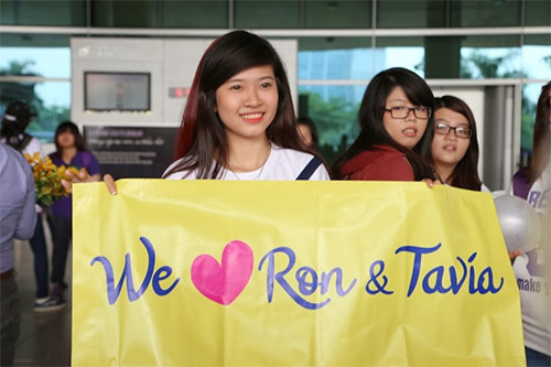 Ngô Trác Hy nín thở vì fan Việt - 12