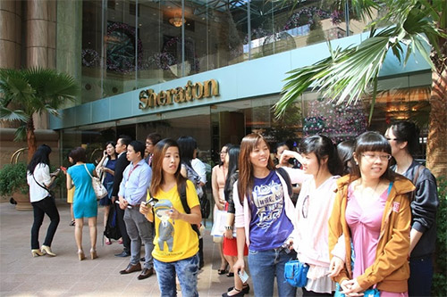 Ngô Trác Hy nín thở vì fan Việt - 13