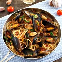 Ẩm thực - Tự làm spaghetti xốt trai đầy lôi cuốn