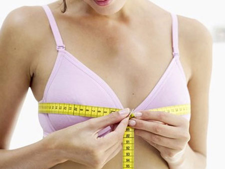 Ngực to hay nhỏ không chỉ do di truyền - 1