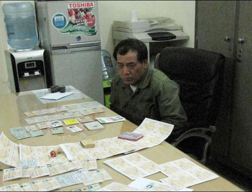 HN: Phá đường dây làm giả giấy phép lái xe - 1