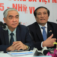 Bóng đá - Ông Lê Hùng Dũng làm quyền chủ tịch VFF