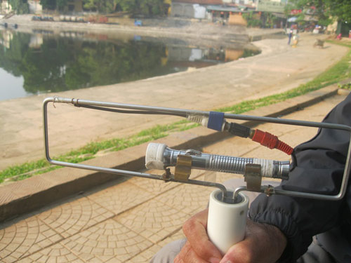 BS ném xác: Máy địa bức xạ tìm xác như thế nào? - 3