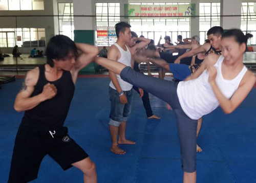 Trò cưng Vân Ngô nhập viện khẩn cấp - 4