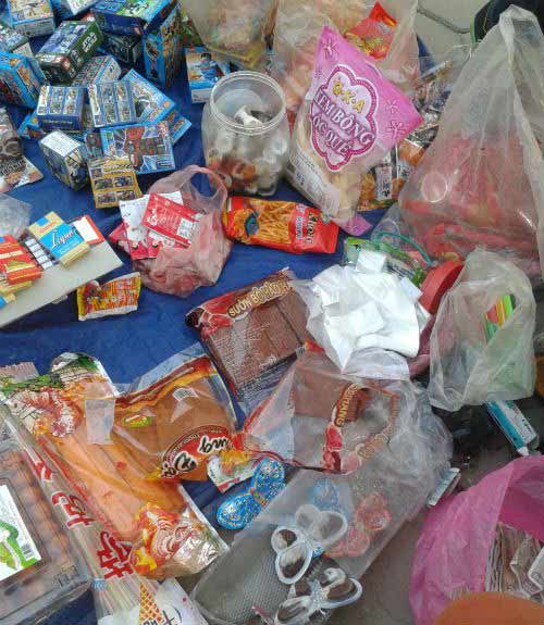 Sườn bò hảo hạng 1000đ/gói tấn công trường học - 3