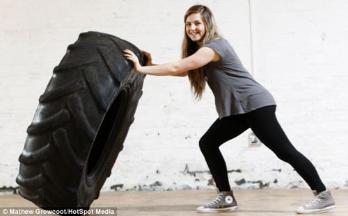 Vẻ đẹp của nữ sinh khỏe nhất nước Anh - 8