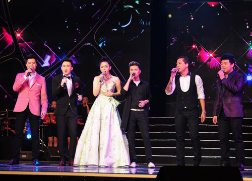 Chi 20 triệu để được xem Lệ Quyên hát - 10