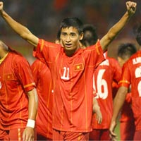 Bóng đá - Minh Tuấn tặng bàn thắng cho bạn đã khuất