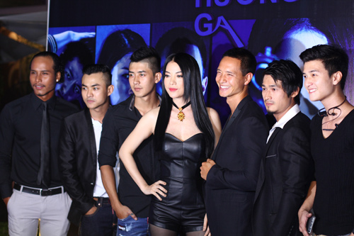 Trương Ngọc Ánh táo bạo sau tin đồn ly hôn - 8