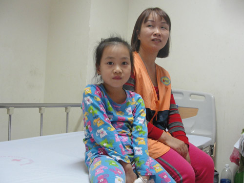 Hàng chục người bỗng dưng bị chảy máu nội tạng - 2