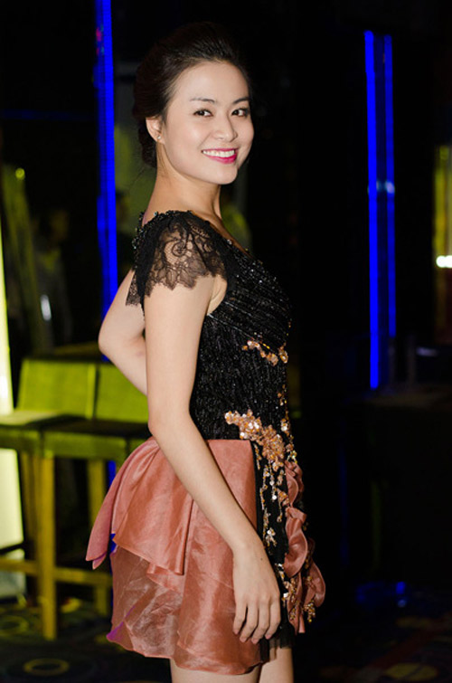 Hoàng Thùy Linh đặt âm nhạc trên tiền - 5