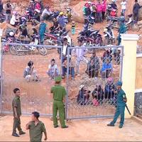 Tin tức trong ngày - Trả tiền đền bù đất, huy động CA bảo vệ dân