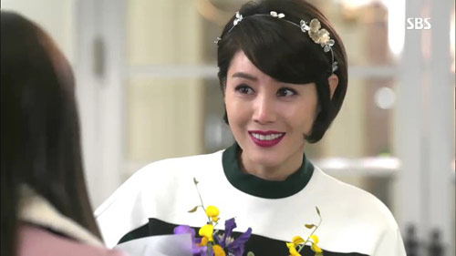 "Cân" 2 bà mẹ sành điệu của The Heirs - 11