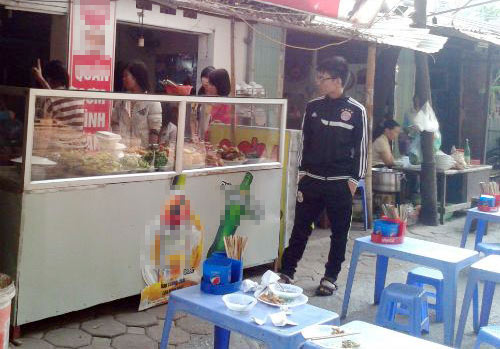 Xót lòng những bữa ăn của cử nhân tương lai - 7