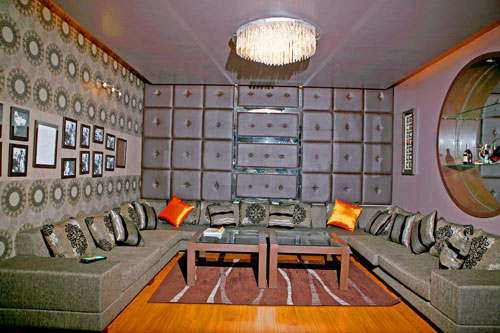 Hai cặp sao đối lập của màn ảnh Việt - 19