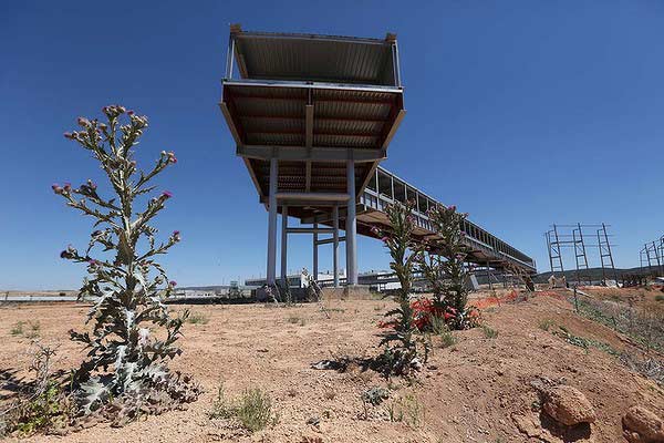Tây Ban Nha rao bán "sân bay ma" khổng lồ - 2