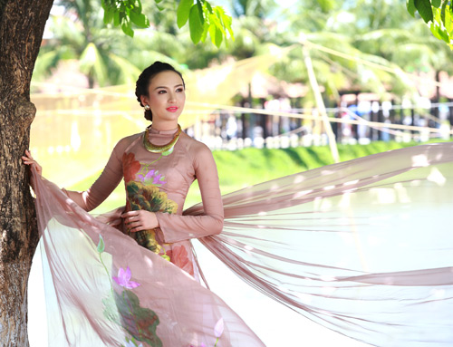 Ngọc Diễm mỏng manh như tơ - 11