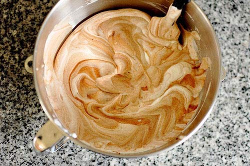 3 bước đơn giản để có ly socola nóng - 4