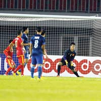 Bóng đá - VFF hại U23 Việt Nam?