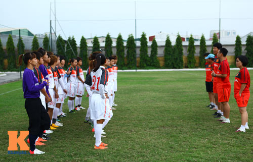 ĐT nữ VN: Không có 2 tỷ, sẵn sàng quyết đấu - 9