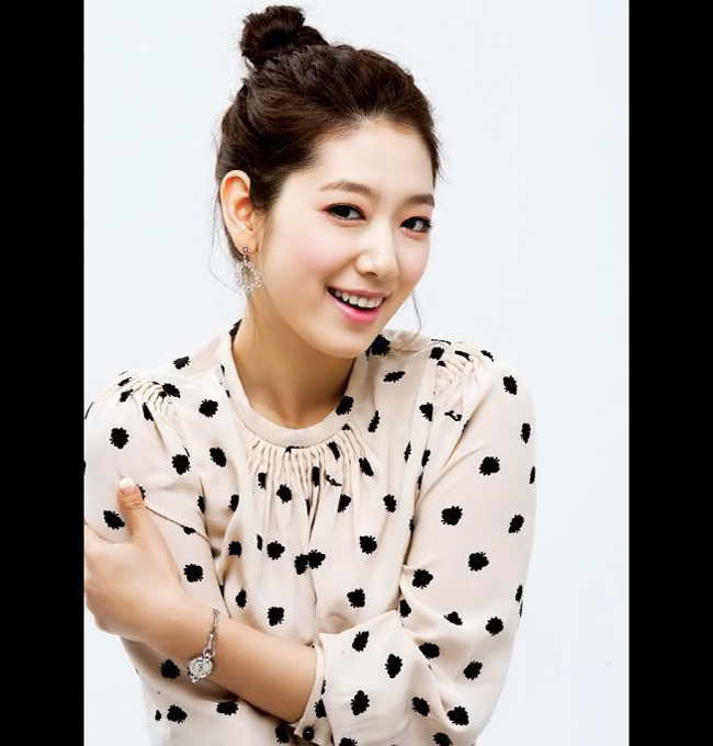 Si mê vì vẻ đẹp của Park Shin Hye - 9