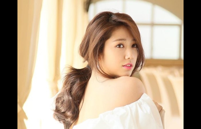 Si mê vì vẻ đẹp của Park Shin Hye - 12