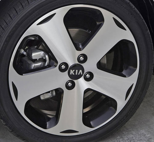 Kia rio 2014 chiếc sedan giá mềm