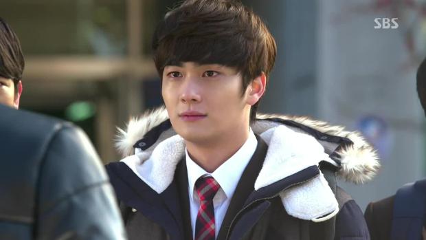 Kim Tan chia tay bằng nụ hôn và nước mắt - 6