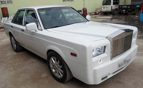 Rolls-royce phantom nhái giá chỉ 300 triệu ở sài gòn